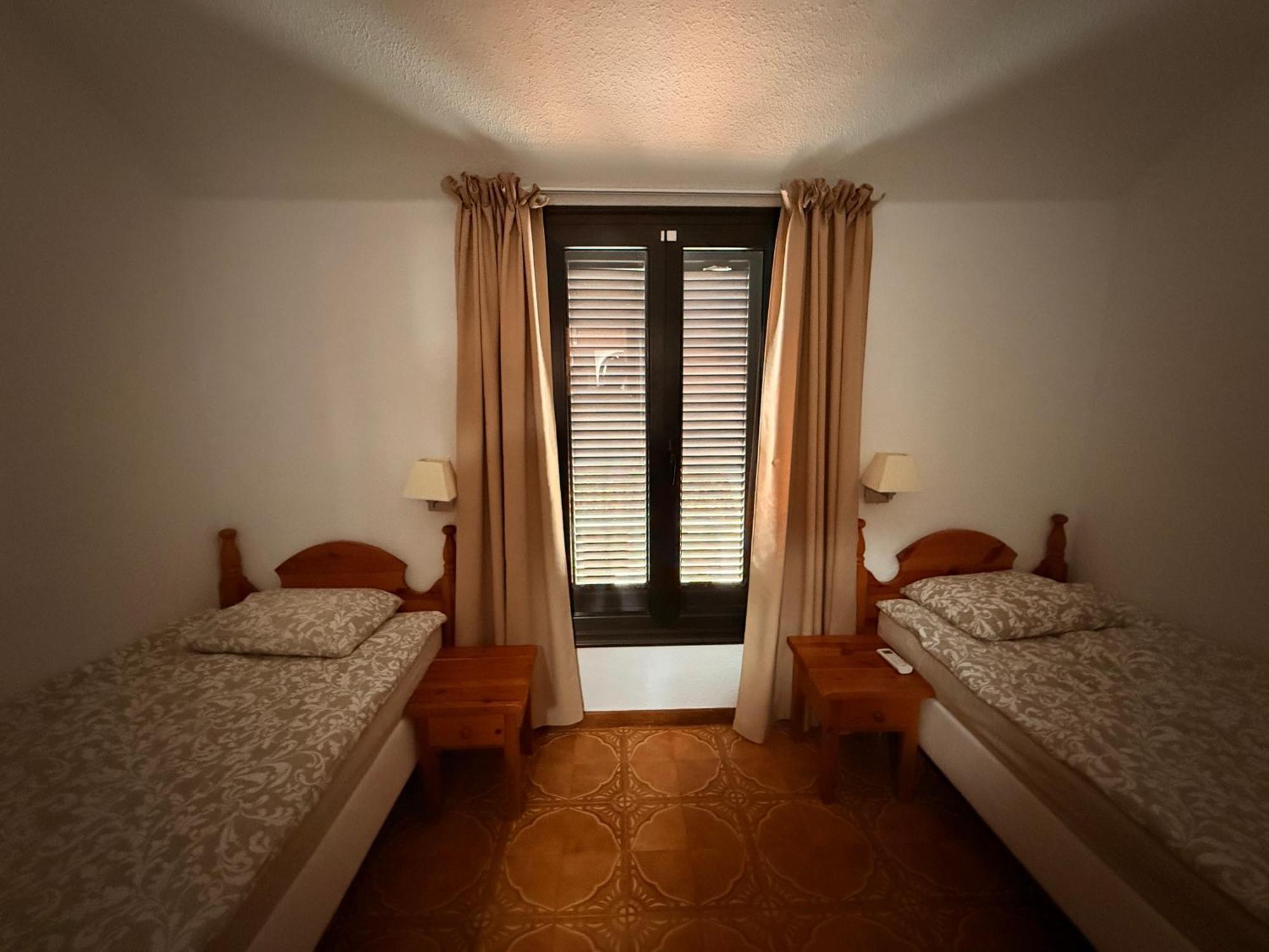 Sunny 2-Bedroom Apartment In Parque Santiago II Playa de las Américas Dış mekan fotoğraf